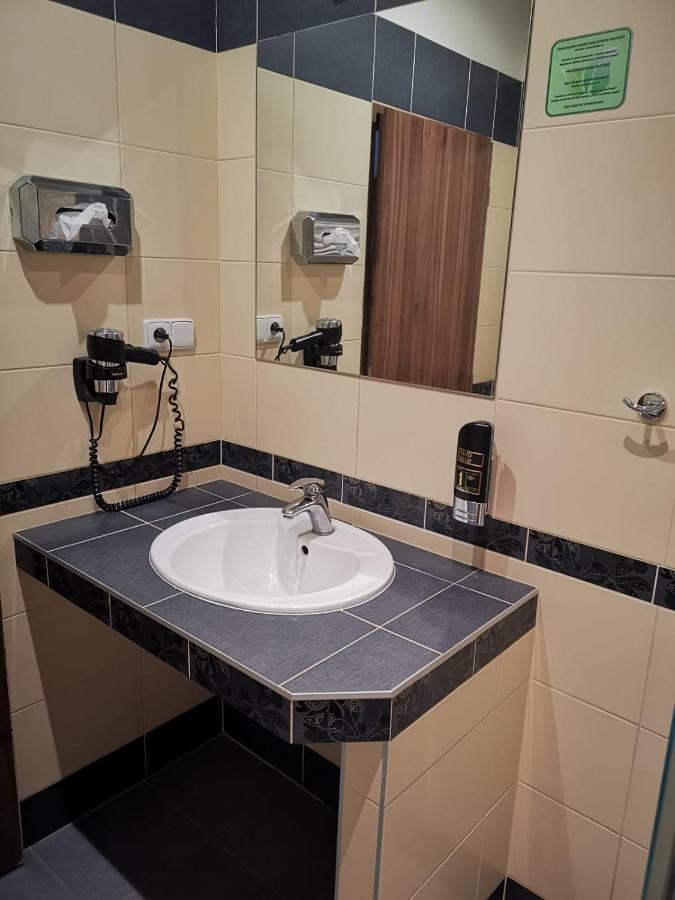 Hotel Palackeho 135 Mělník المظهر الخارجي الصورة